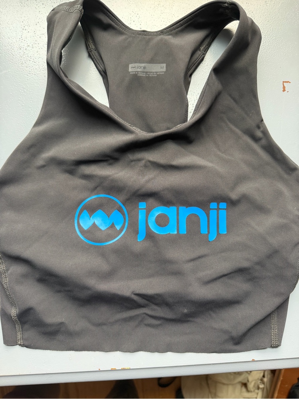 Janji Women’s Black Racerback Pocket Bra